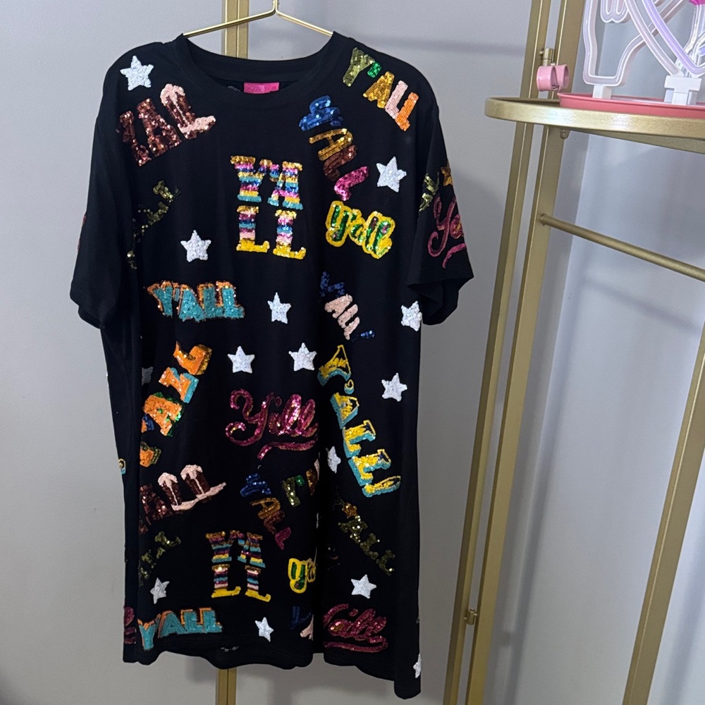 QUEEN OF SPARKLES Ya’ll t-shirt dress.